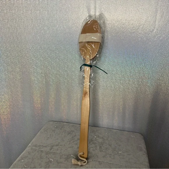 Exfoliating brush 100% wild boar bristles lymphatic drainage anti cellulite dry
